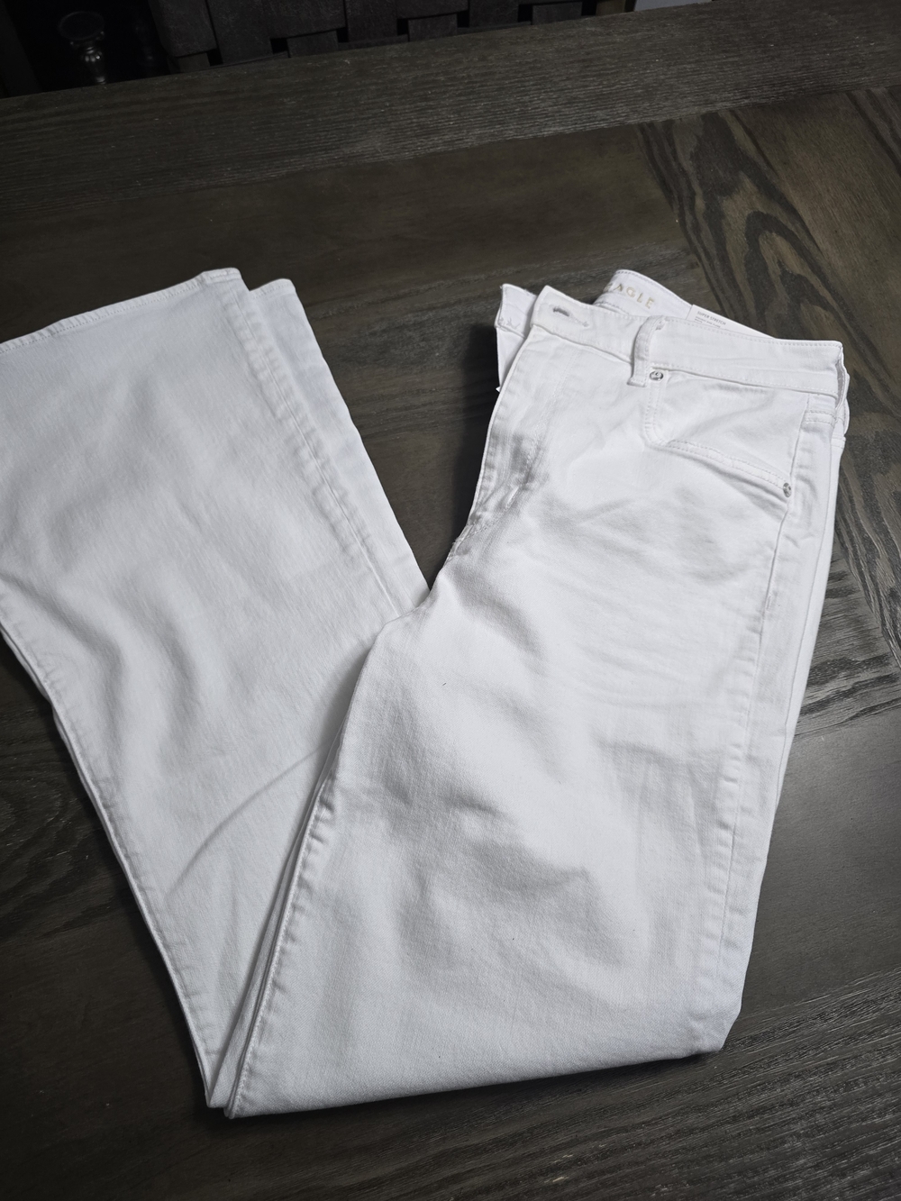 American Eagle Outfitters White High-Rise Jeans